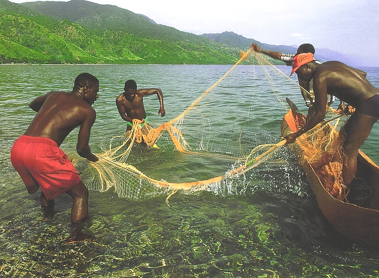 Lake Nyasa – photo 4