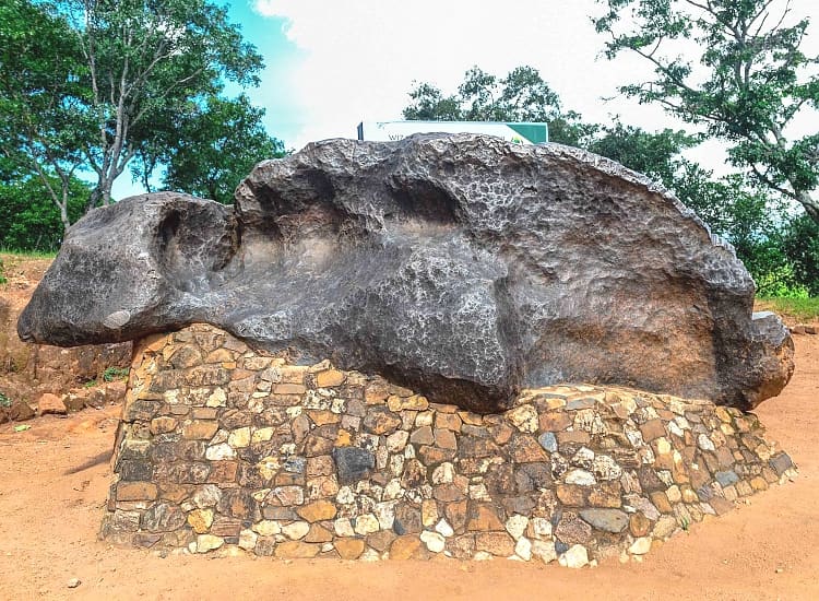 Mbozi Meteorite – photo 2