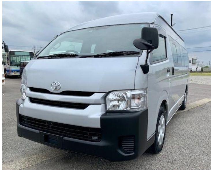 Toyota Hiace commuter van