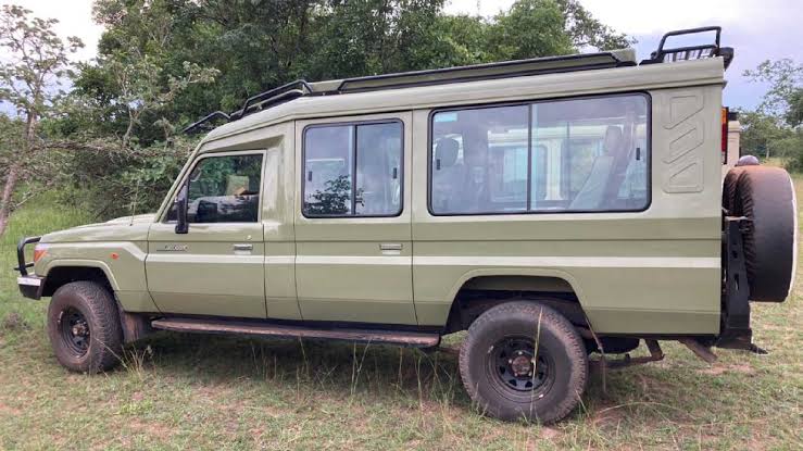 Toyota Land Cruiser 4x4 safari vehicle